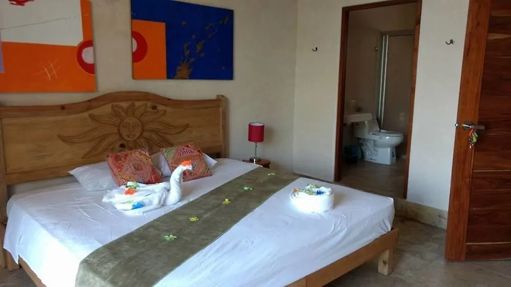 Maya Vacanze Playa Natural Playa del Carmen México